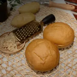 خبز برجر بطاطس